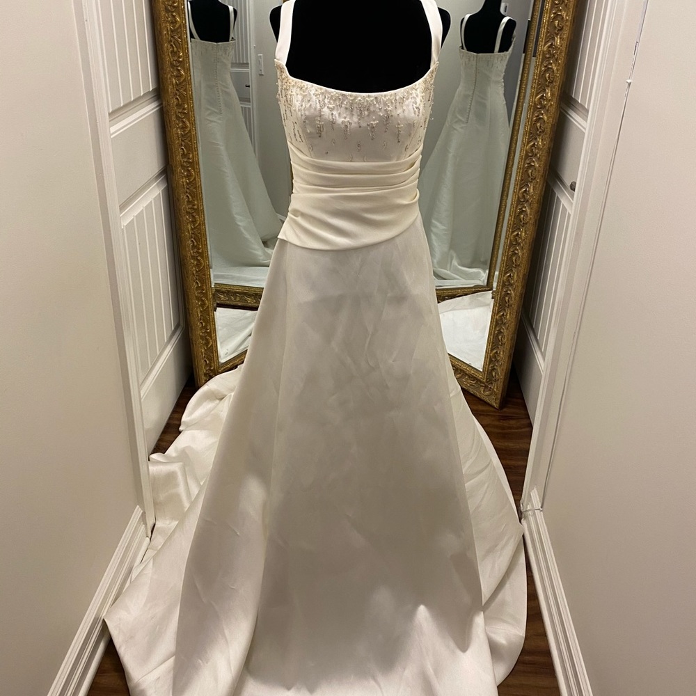ST. PATRICK Wedding dress